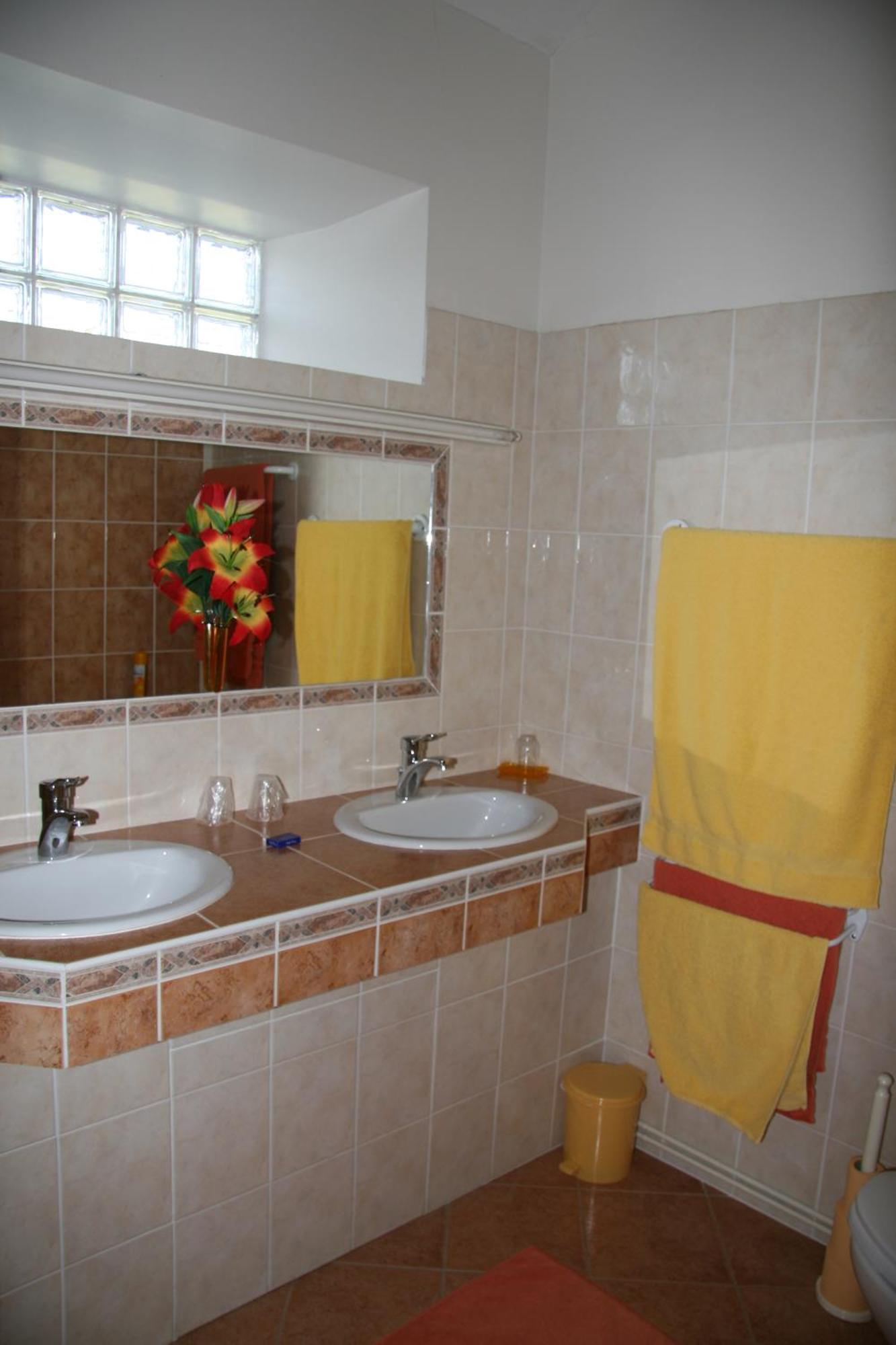Chambres D'Hotes Lou Jassou Lapanouse-de-Cernon Kültér fotó