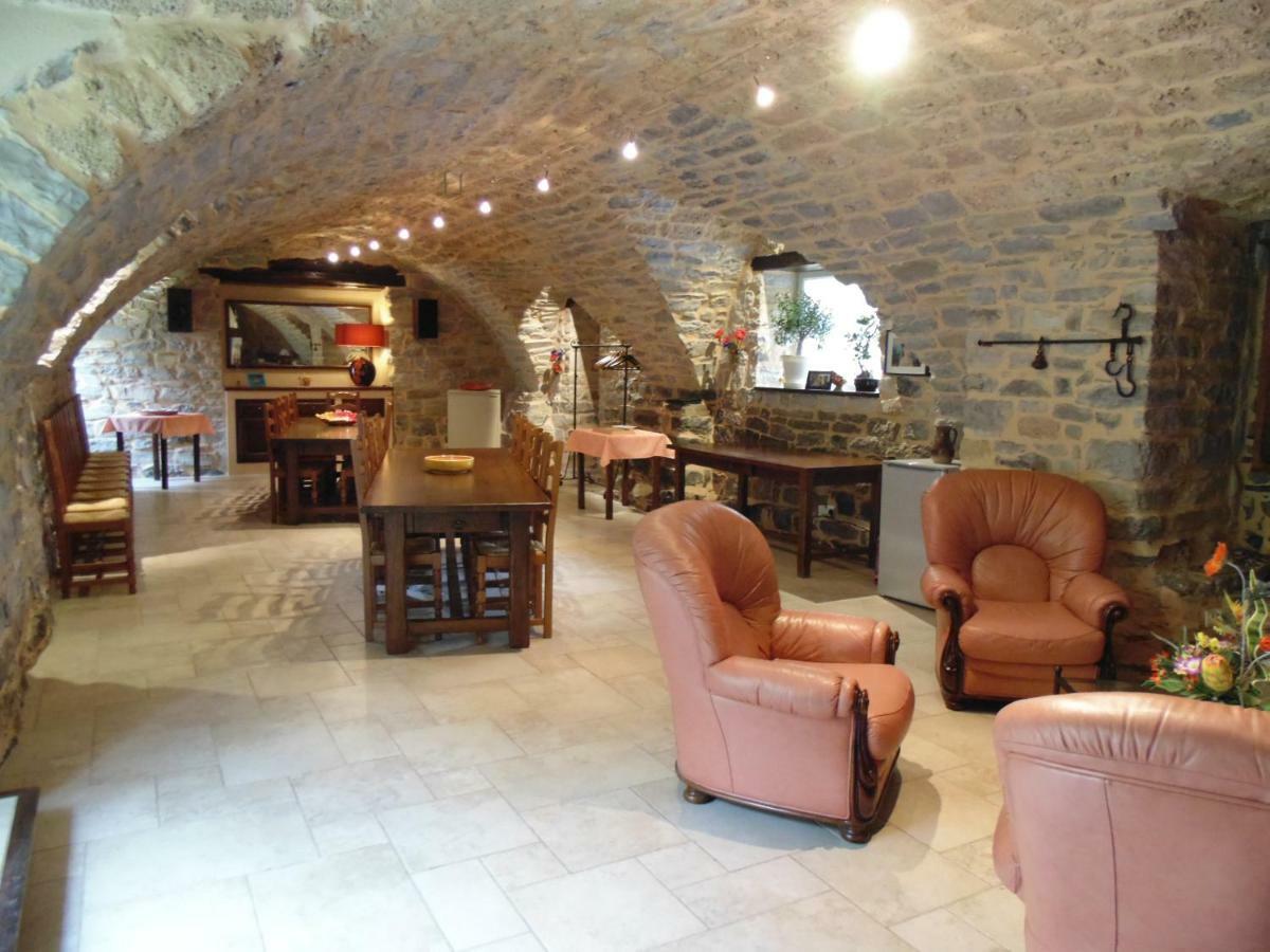 Chambres D'Hotes Lou Jassou Lapanouse-de-Cernon Kültér fotó