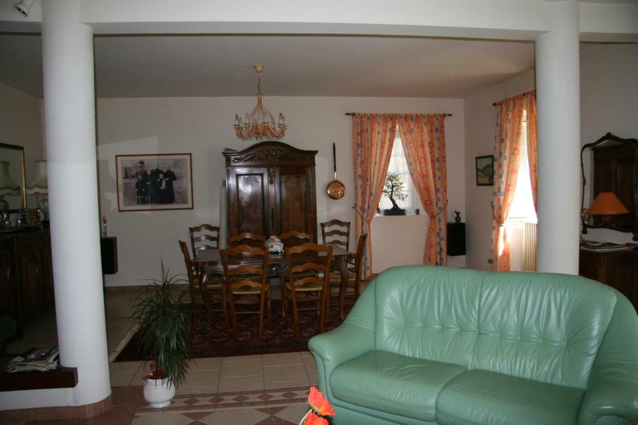 Chambres D'Hotes Lou Jassou Lapanouse-de-Cernon Kültér fotó